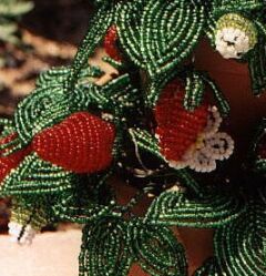 Beaded Berries - Diagram 8 - Strawberry Plant Detail