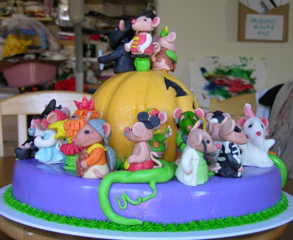 Halloween Cake - Right Side