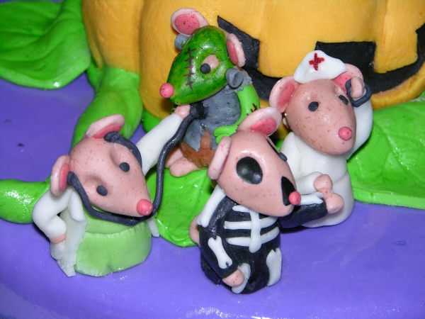 Halloween Cake - In the Making - Doctor checks Zombie, Nurse checks Skeleton