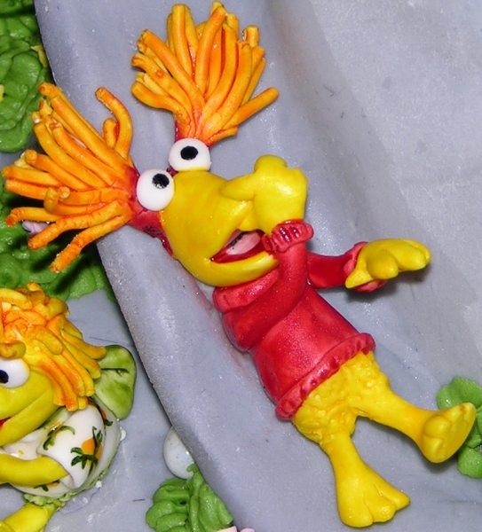 Fraggle Cake - Detail - Red
